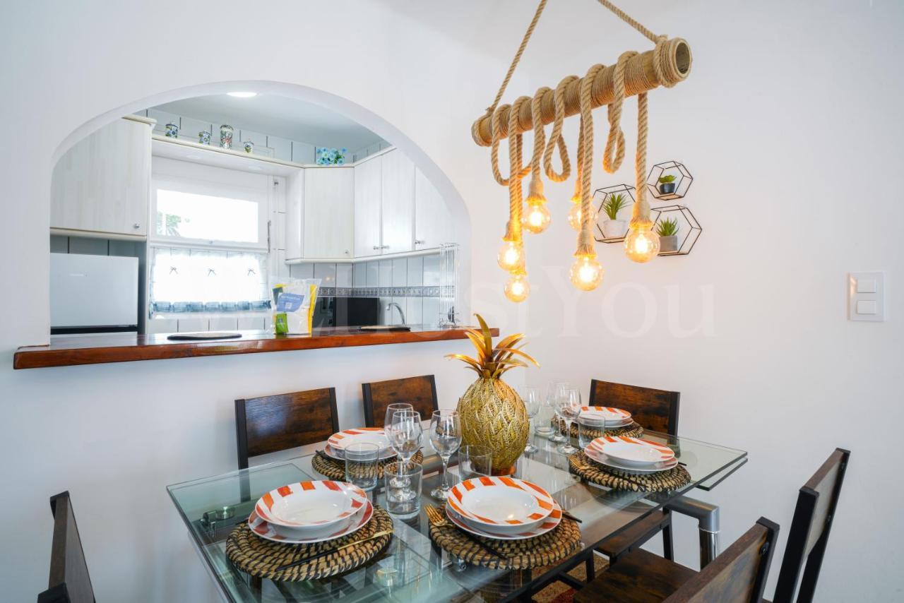 Villa Et Studio Avec Piscine - Wehostyou Empuriabrava Kültér fotó